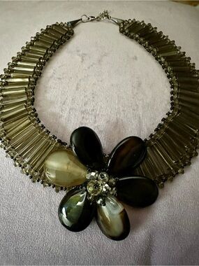 Vintage Artisan Crafted Collar Necklace.